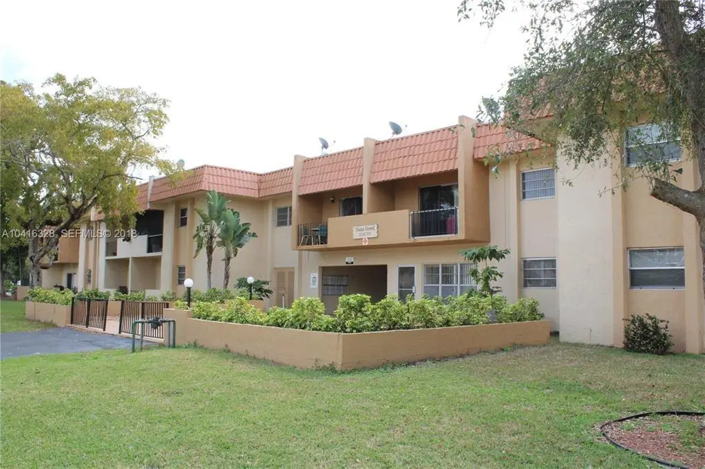 Photo 1 at 10270 NW 35TH Street 23, Coral Springs