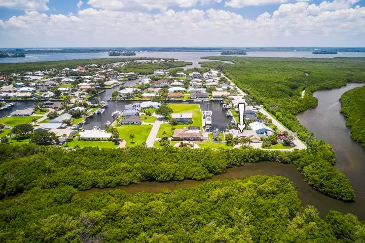 137 Queens Road, Fort Pierce, FL – photo 4