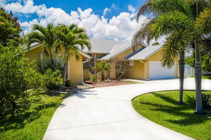 137 Queens Road, Fort Pierce, FL – photo 5