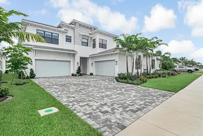 10018 SKYLOFT Street, Palm Beach Gardens – Single Family Residence for rent