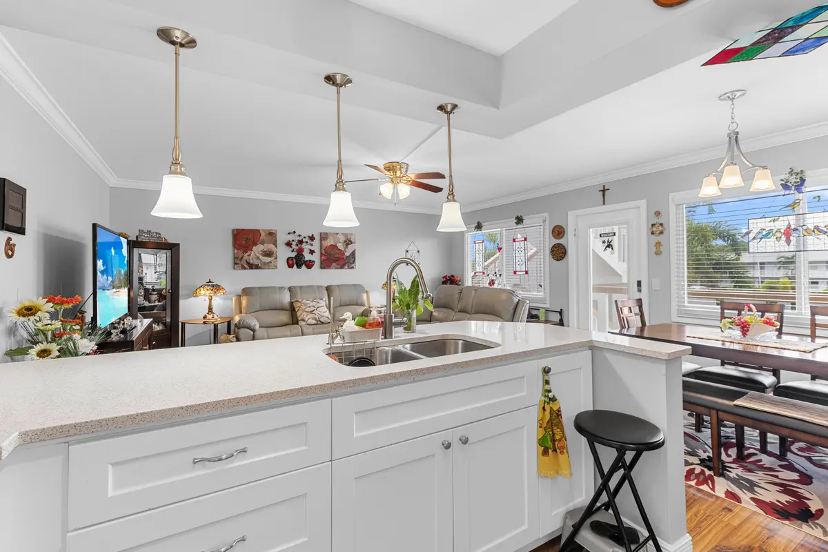 R6II8184 at 2041 Lyndhurst J, Deerfield Beach