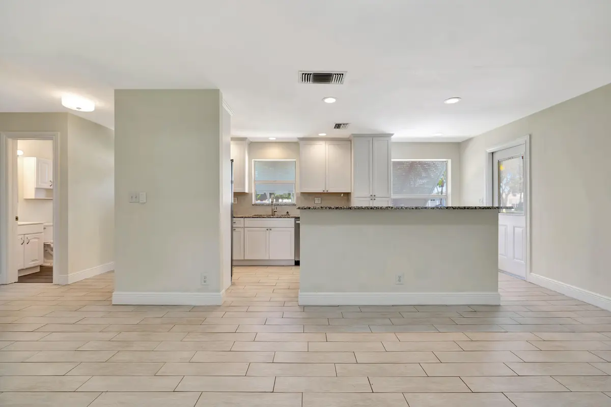 _MLP0267 at 713 Gumtree Road, North Palm Beach