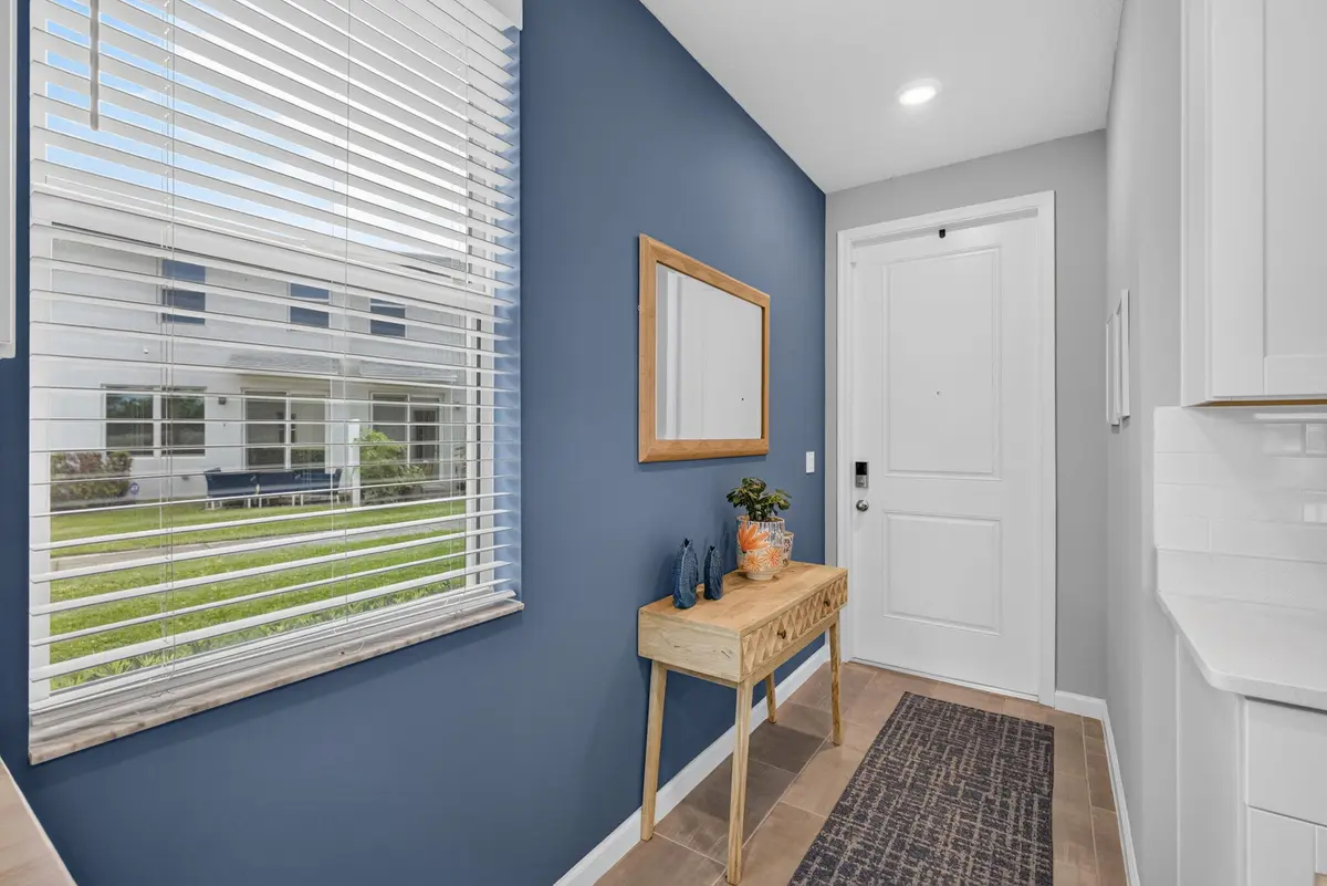 5-web-or-mls-5D1A2128 at 5600 Mentmore Drive, West Palm Beach
