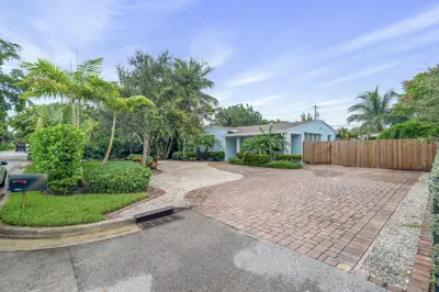 1601 S PALMWAY, Lake Worth Beach – Single Family Residence for rent