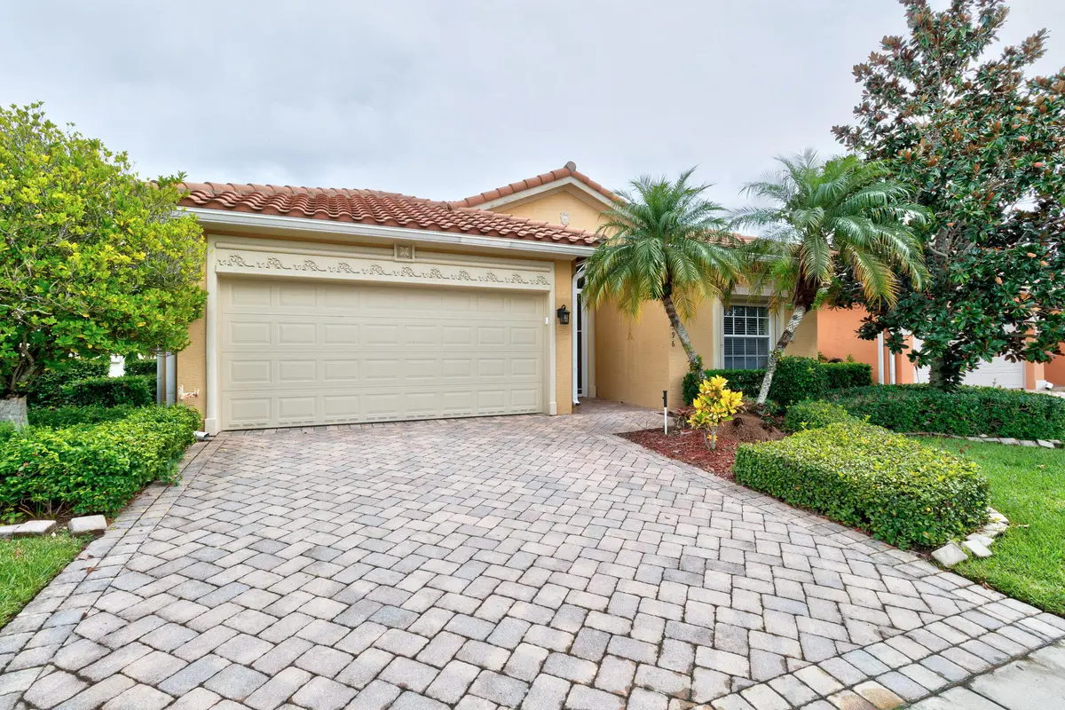 Wonderful Larger Home at 6396 LENNOX Lane, Vero Beach