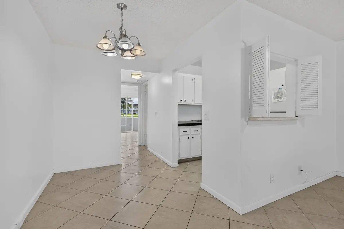 Dining Area at 79 CHATHAM D, West Palm Beach