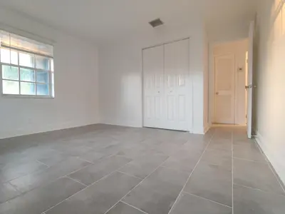 4905 N Flagler Drive 4, West Palm Beach – Apartment for rent