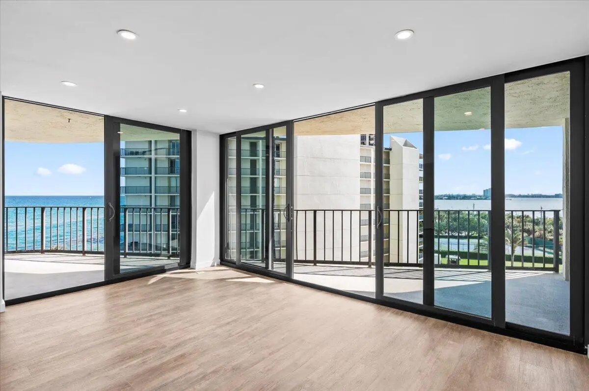 09-LUX3848 at 5420 N Ocean Drive 604, West Palm Beach