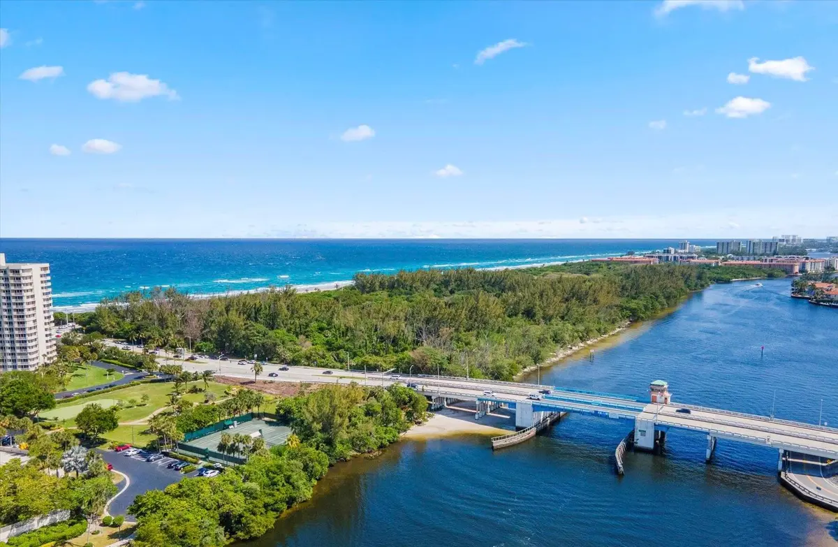 Spanish River bridge at 4101 N Ocean Boulevard d, Boca Raton
