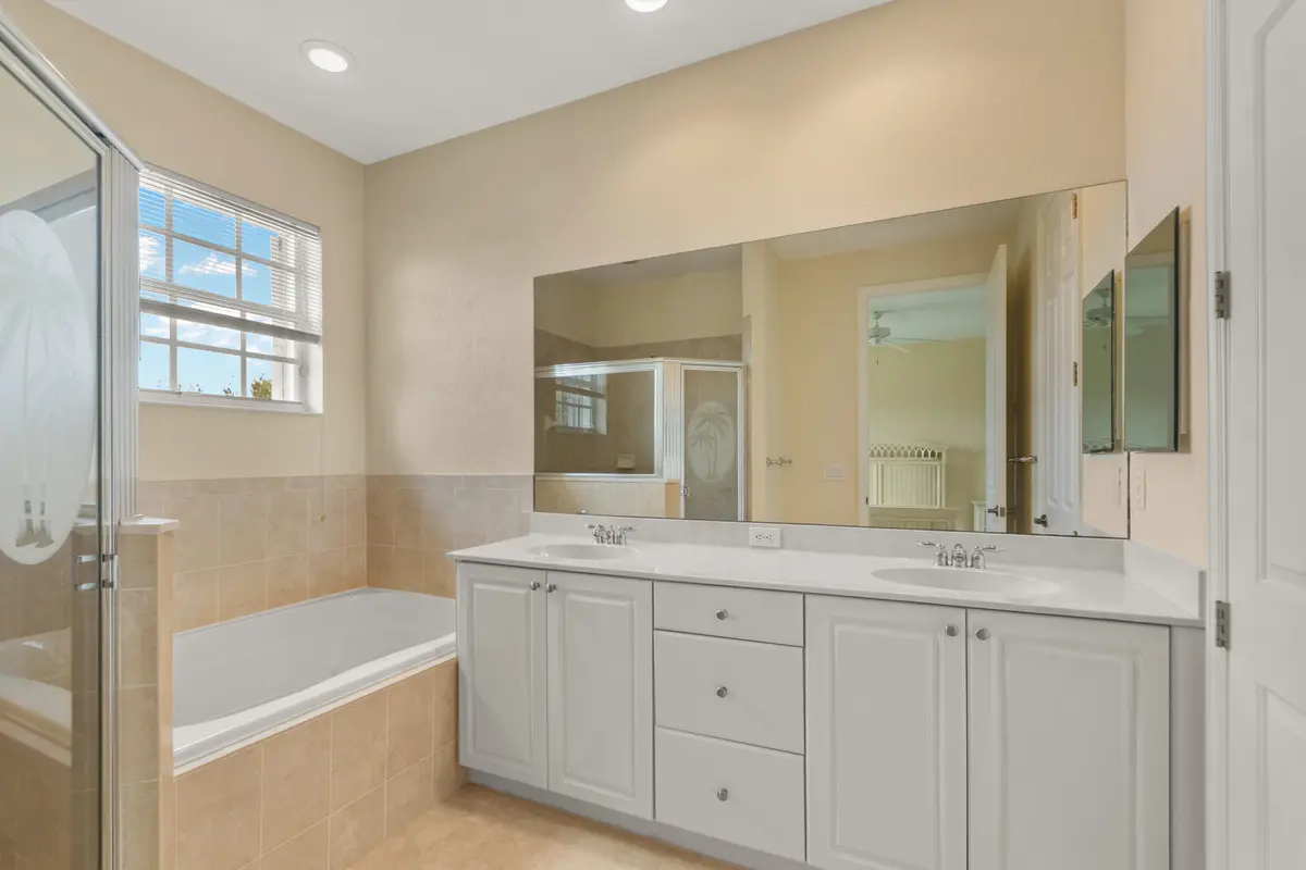 Image00032 (1) at 9954 E Villa Circle, Vero Beach