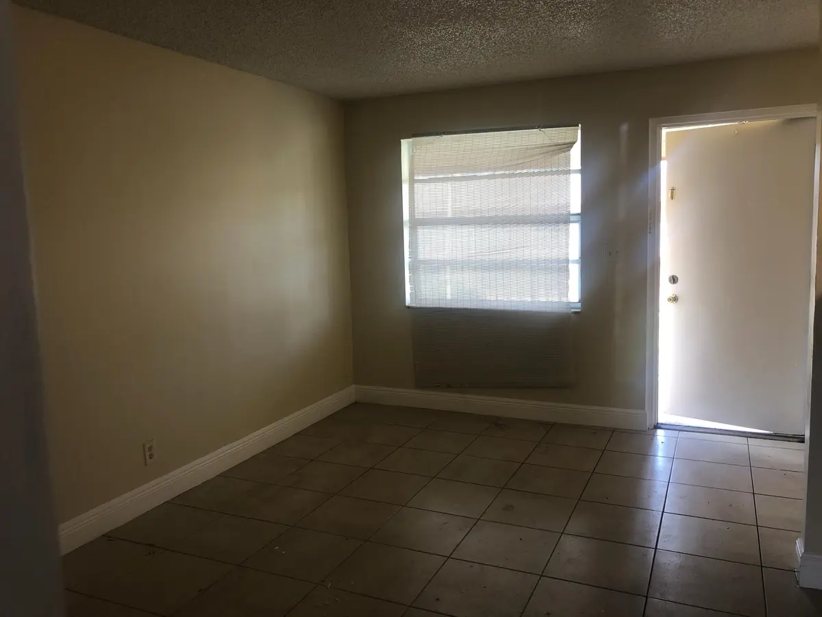 Copy of image at 95 NE 41ST Street M196, Oakland Park