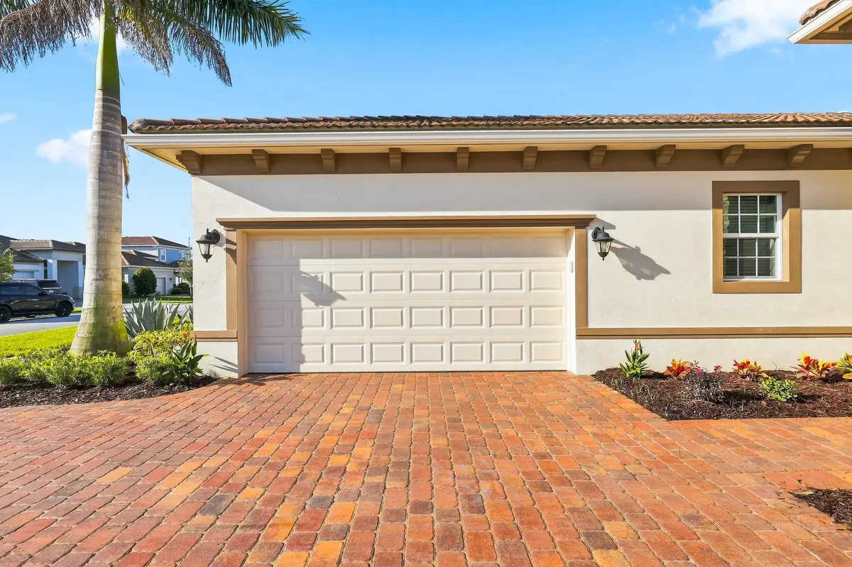 4_1z3a3328 at 8632 SW Felicita Way, Port St. Lucie