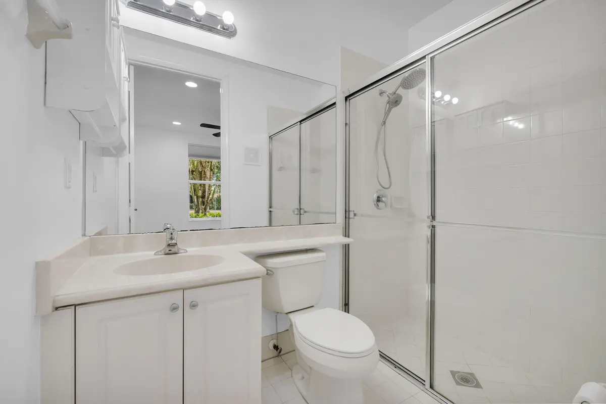 1st Level Bathroom at 3933 MONARCH Lane, Coconut Creek