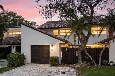 6850 NW 2ND Avenue 16, Boca Raton – Single Family Residence for rent