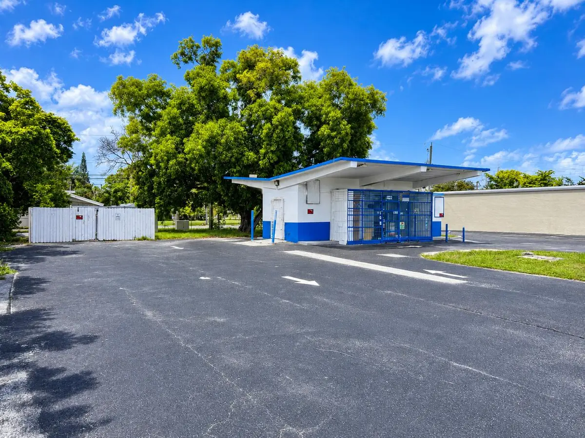 Unknown-8 at 1621 N Cypress Road, Pompano Beach