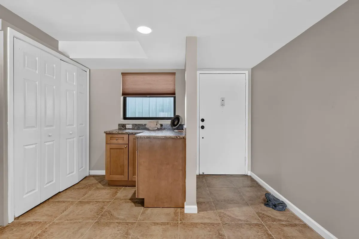 foyer at 1030 US-1 113, North Palm Beach