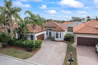 4964 GATEWAY GARDENS Drive, Boynton Beach – Single Family Residence for sale