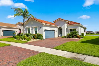 11989 SW Vano Way, Port St. Lucie – Single Family Residence for sale