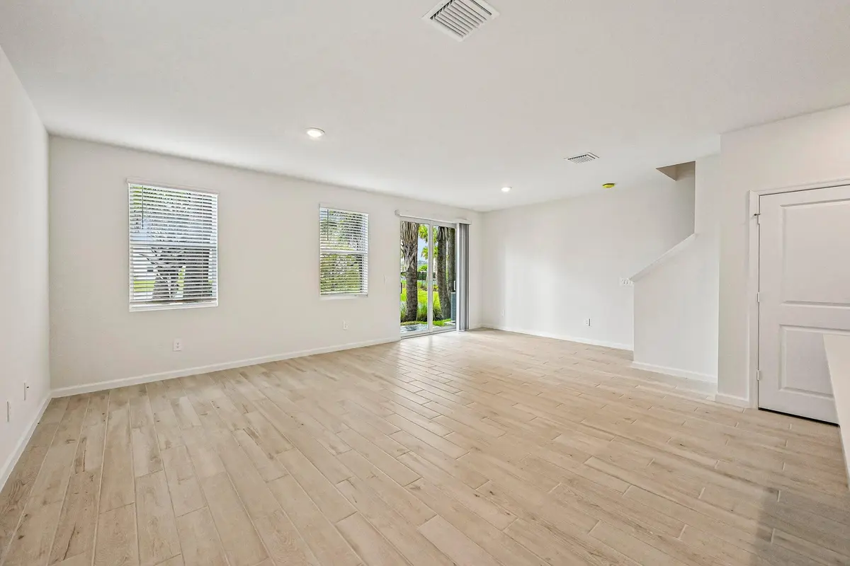 -643 Salisbury Cir (7) at 643 Salisbury Circle, Fort Pierce