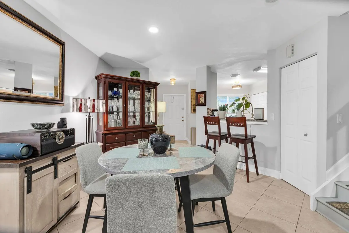 VbAvhgbQ at 1375 SW 48th Terrace, Deerfield Beach