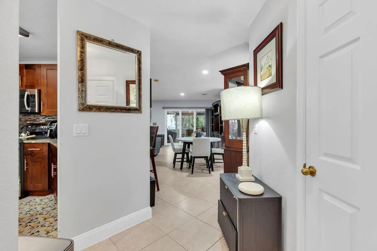 qwRsHZmw at 1375 SW 48th Terrace, Deerfield Beach