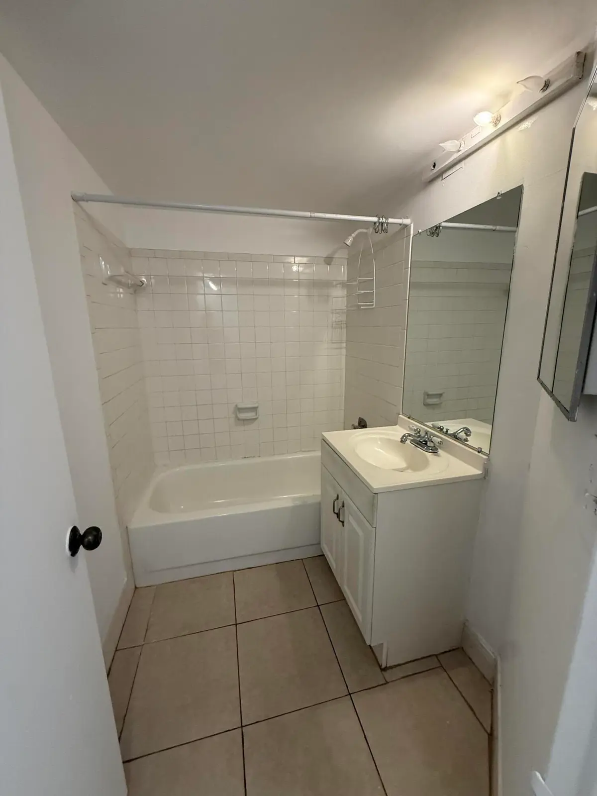 IMG_3412 at 3280 NW 103RD Terrace 204-A, Coral Springs