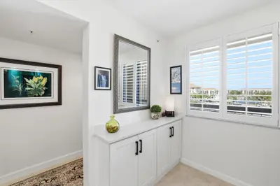 2101 Marina Isle Way 404, Jupiter – Condominium for sale