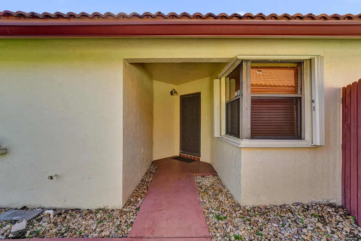 Entrance at 11330 SW 8th Place, Pembroke Pines