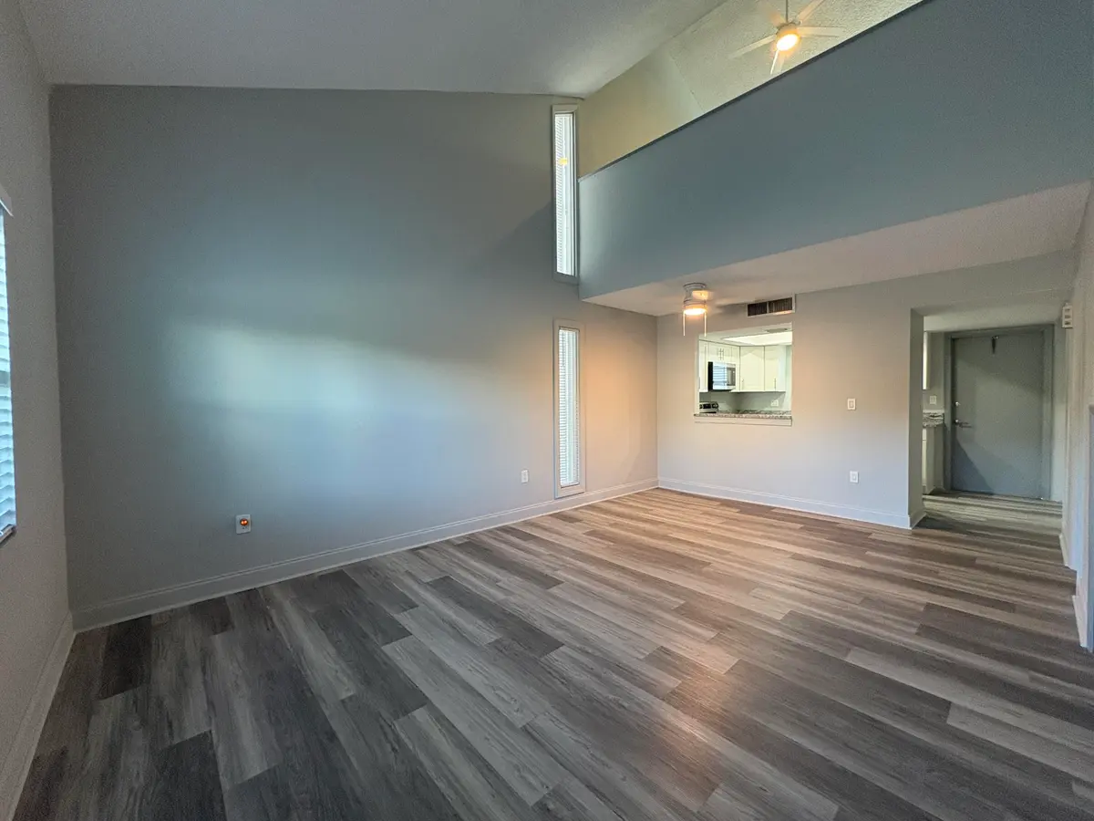 Family/Dining at 804 Shorewinds Drive, Fort Pierce