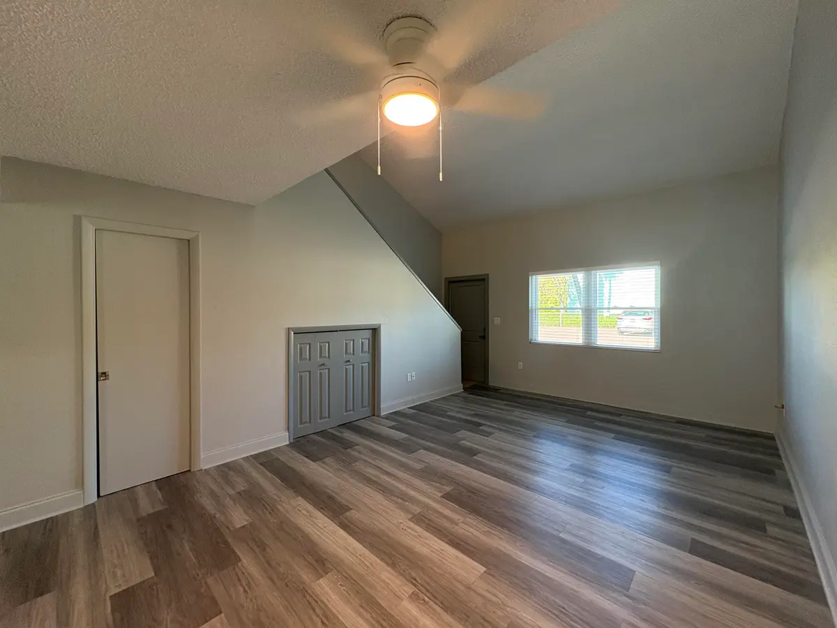 Family/Dining at 804 Shorewinds Drive, Fort Pierce