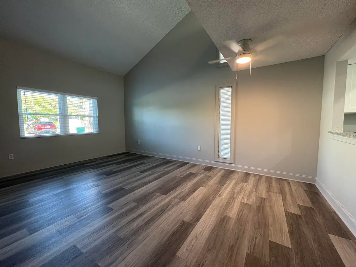 IMG_2253 at 804 Shorewinds Drive, Fort Pierce
