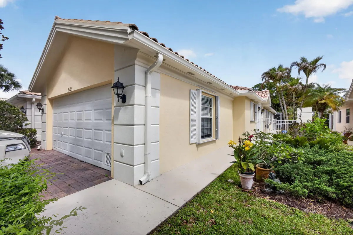 Side Entrance at 8522 SE Retreat Drive, Hobe Sound