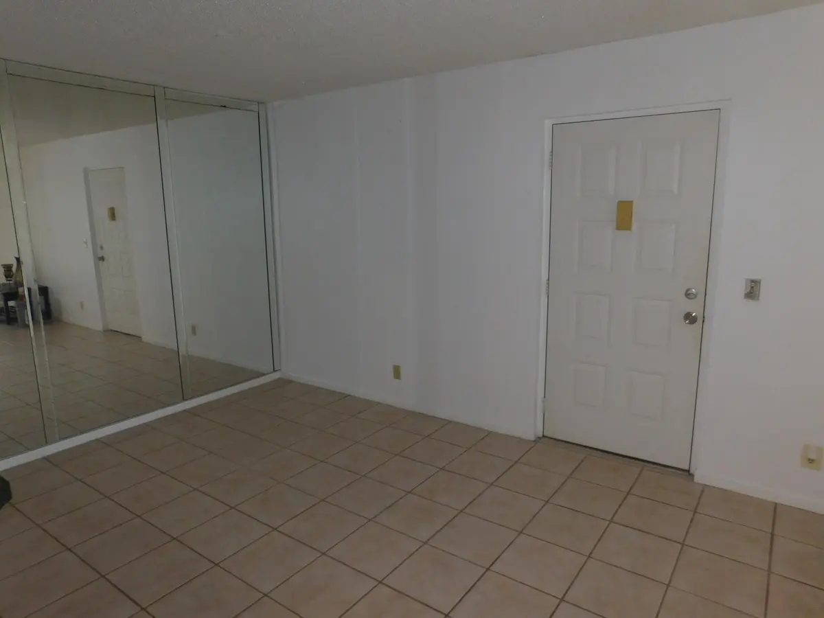 627 SEA PINE WAY - DINING at 627 SEA PINE Way A2, Greenacres