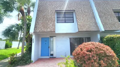 360 Canal Point, Delray Beach – Townhouse for rent