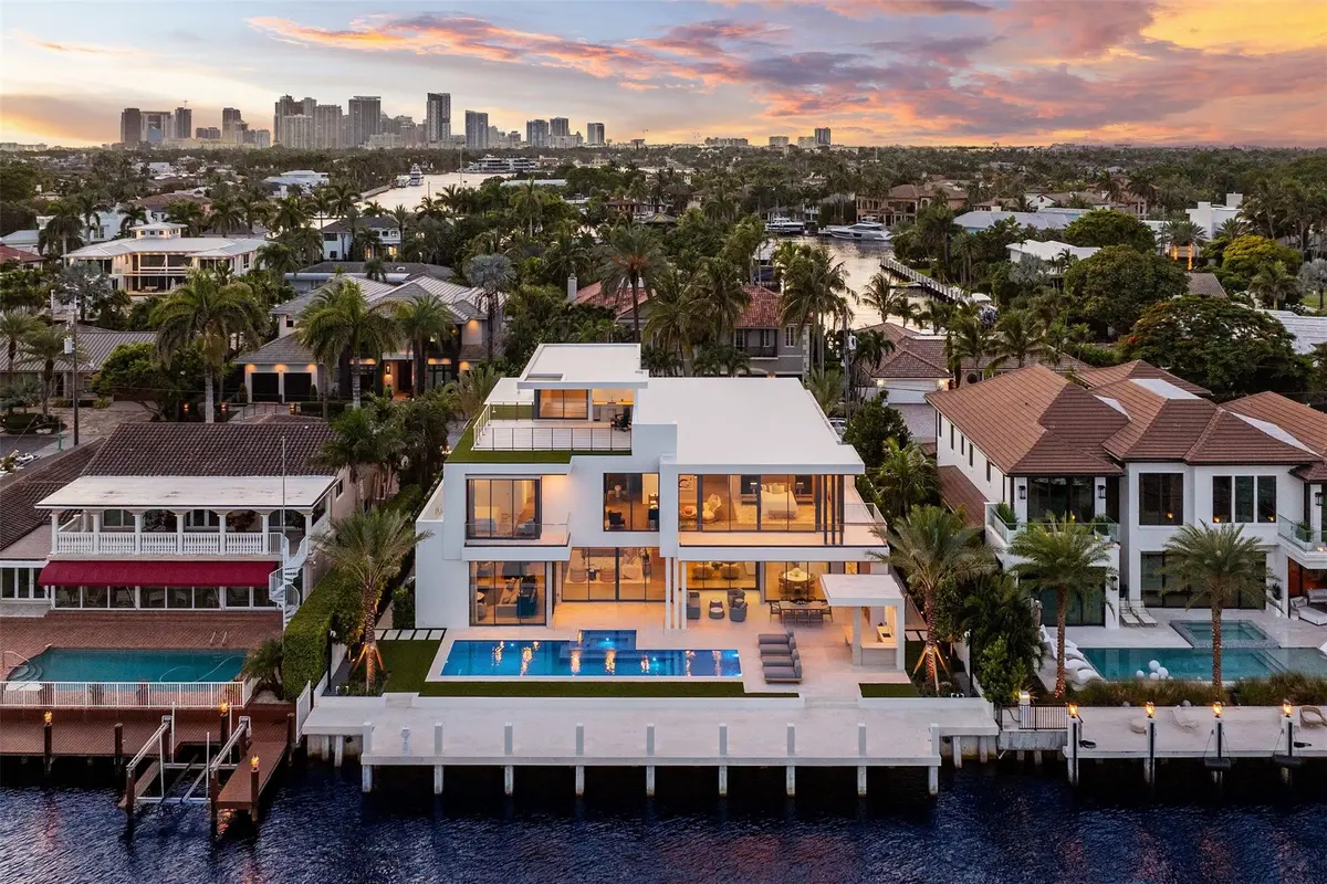Photo 5 at 68 ISLA BAHIA Drive, Fort Lauderdale