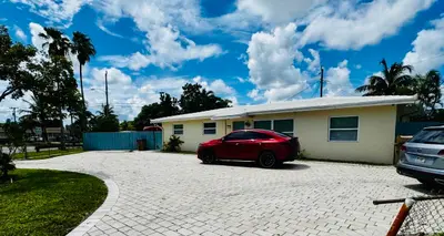 3701 NW 4th Avenue 1, Deerfield Beach – Apartment for rent