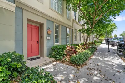 610 FERN Street, West Palm Beach – Townhouse for rent