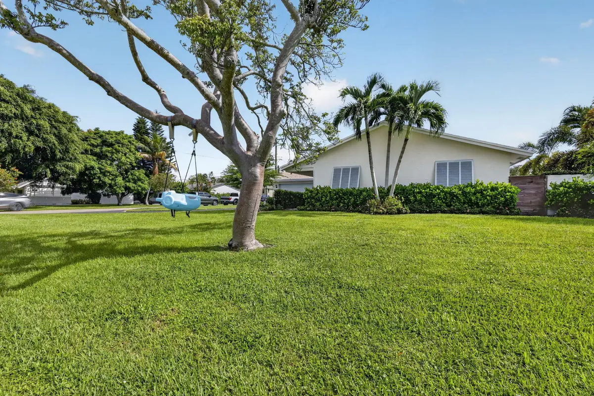 3-web-or-mls-_14A7443 at 617 Heron Drive, Delray Beach