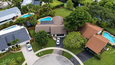 8764 SW 51st Court, Cooper City – Single Family Residence for sale
