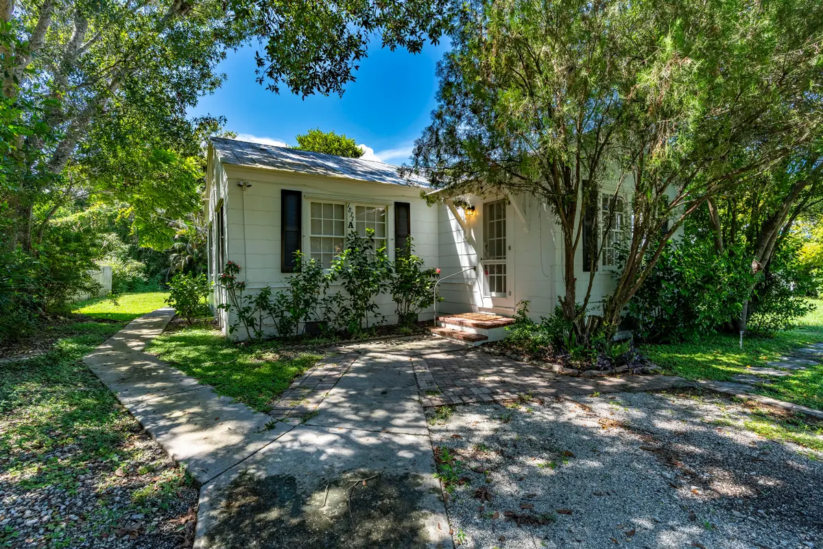 iPixx_00_2 at 1837 22nd Avenue UNIT A, Vero Beach