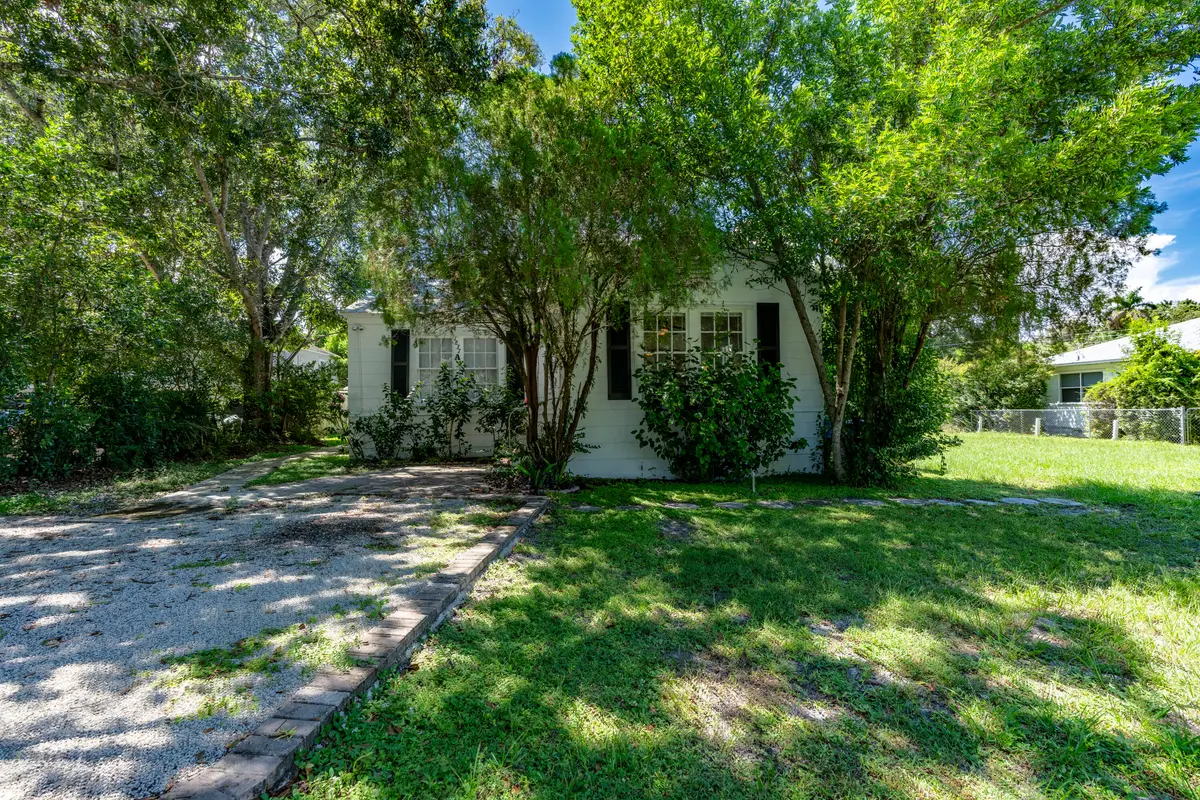 iPixx_00_6 at 1837 22nd Avenue UNIT A, Vero Beach