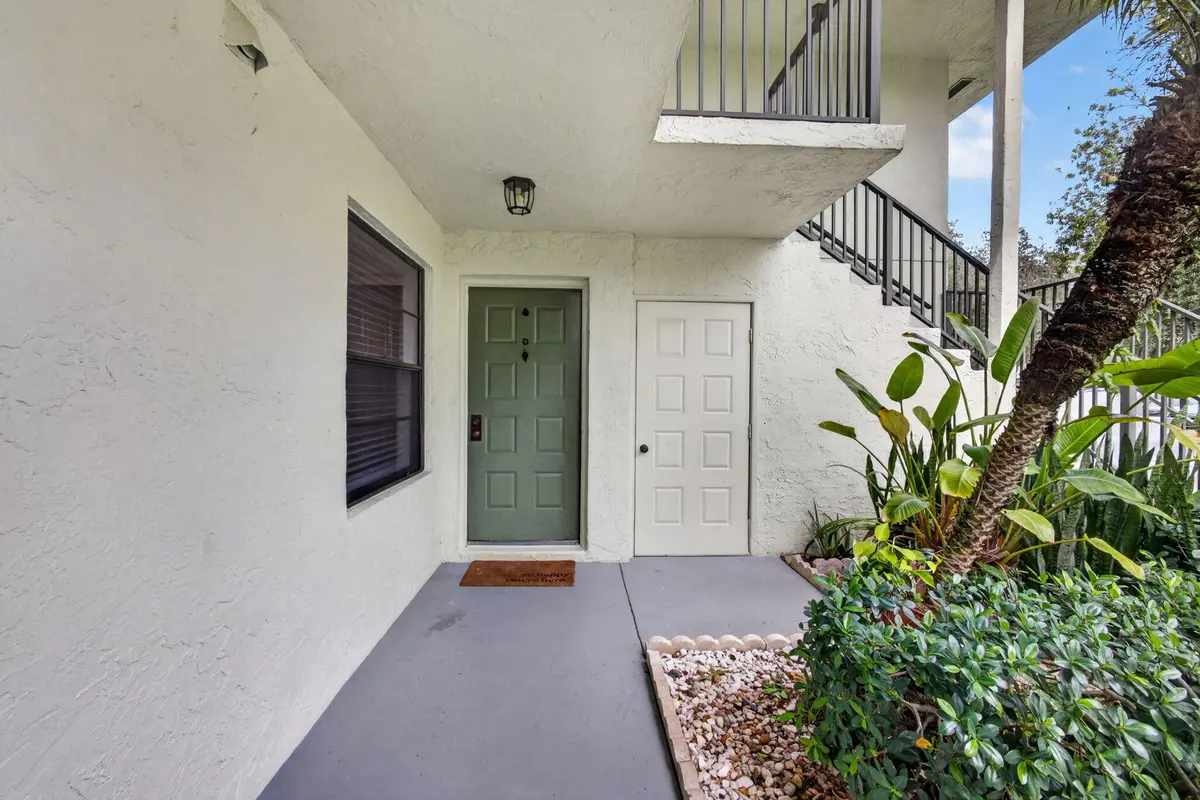 Entry at 1701 Sabal Ridge Circle D, Palm Beach Gardens