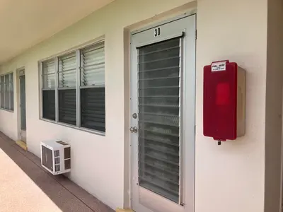 30 Chatham B, West Palm Beach – Condominium for sale