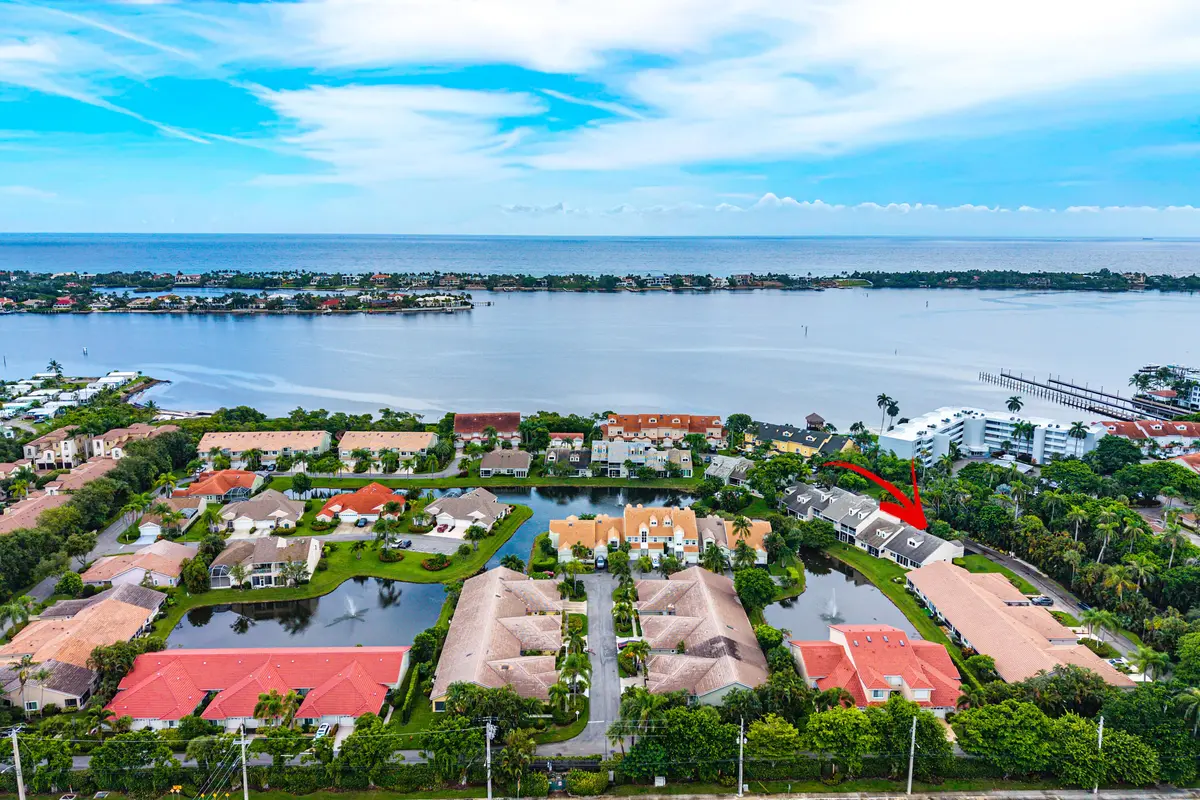 Aerial of Community at 225 N Lakeshore Drive, Hypoluxo