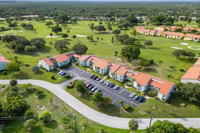 5413 SE Miles Grant Road, Stuart – Condominium for sale
