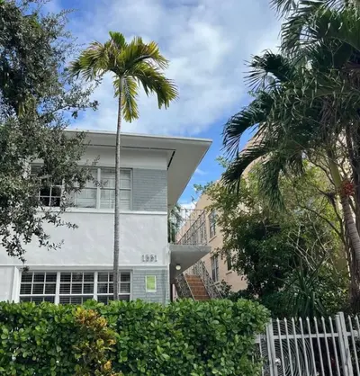 1551 MICHIGAN Avenue 10, Miami Beach – Condominium for rent