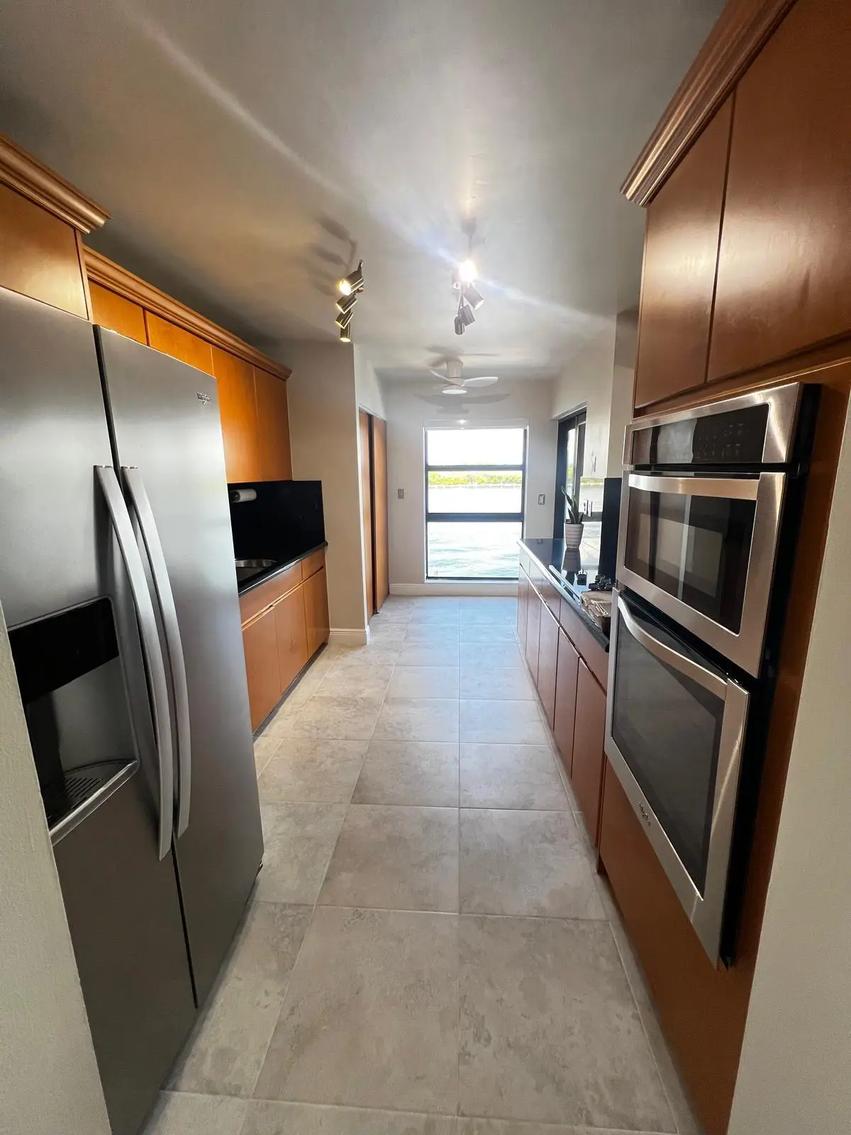 Kitchen at 3200 N OCEAN Drive 206, Hollywood