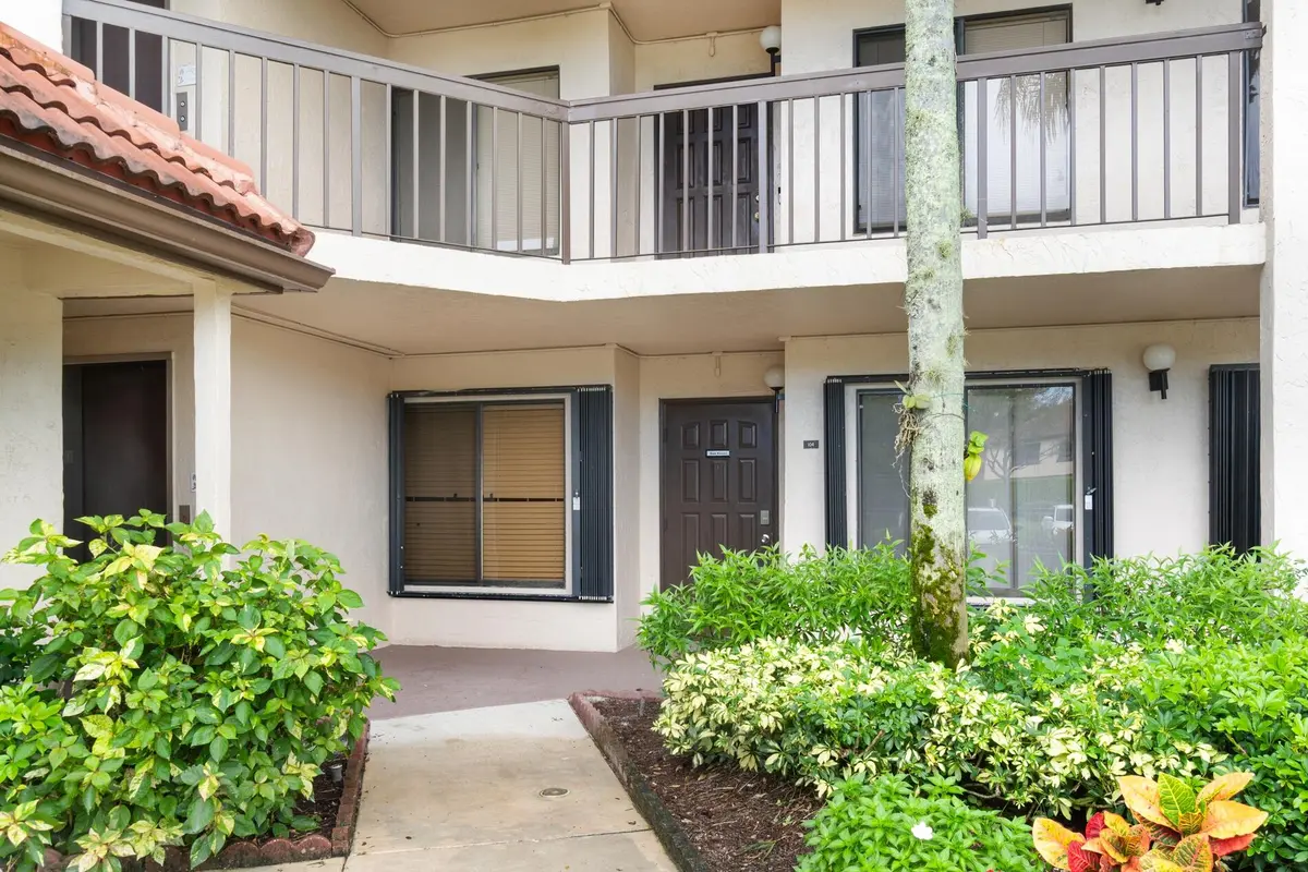 Entrance at 10110 CEDAR POINT Boulevard 104, Boynton Beach