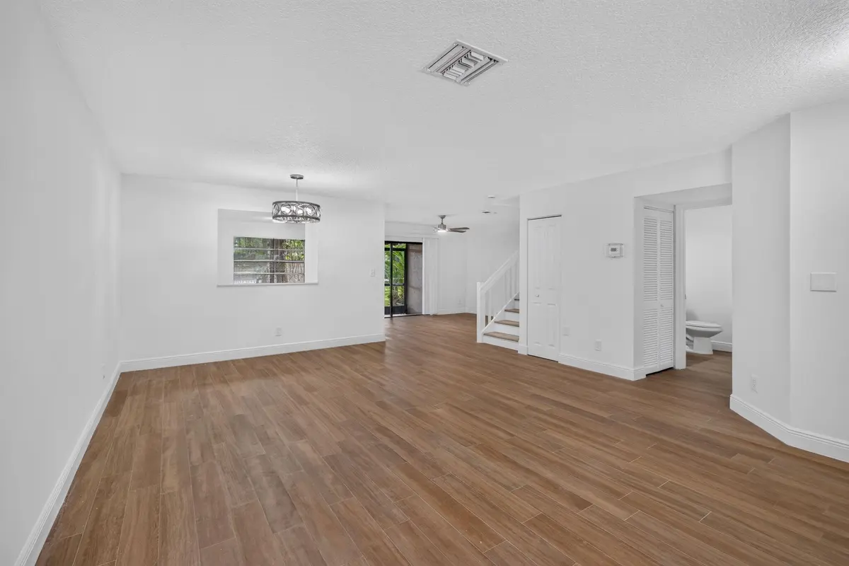 7-web-or-mls-_A7A7110 at 9189 VINEYARD LAKE Drive, Plantation