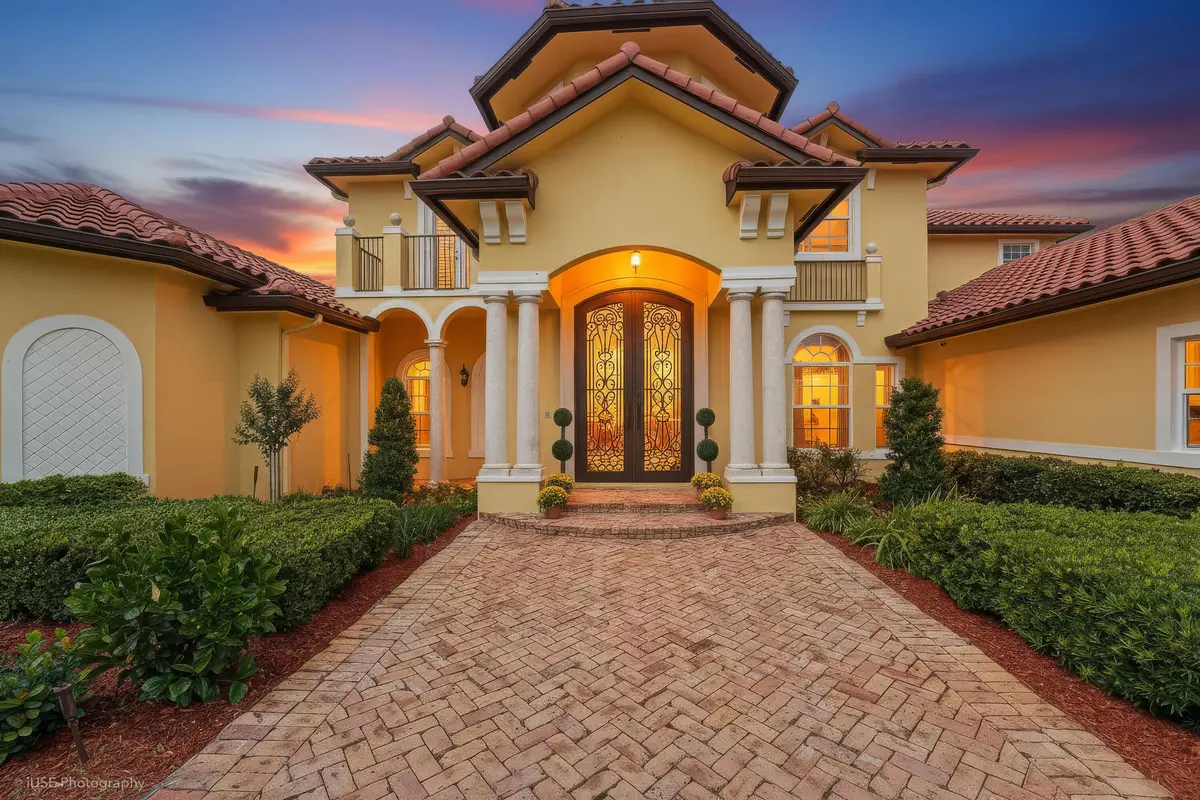 iUSE photography_DSC05159_Twilight at 2825 Jockey Circle, Davie